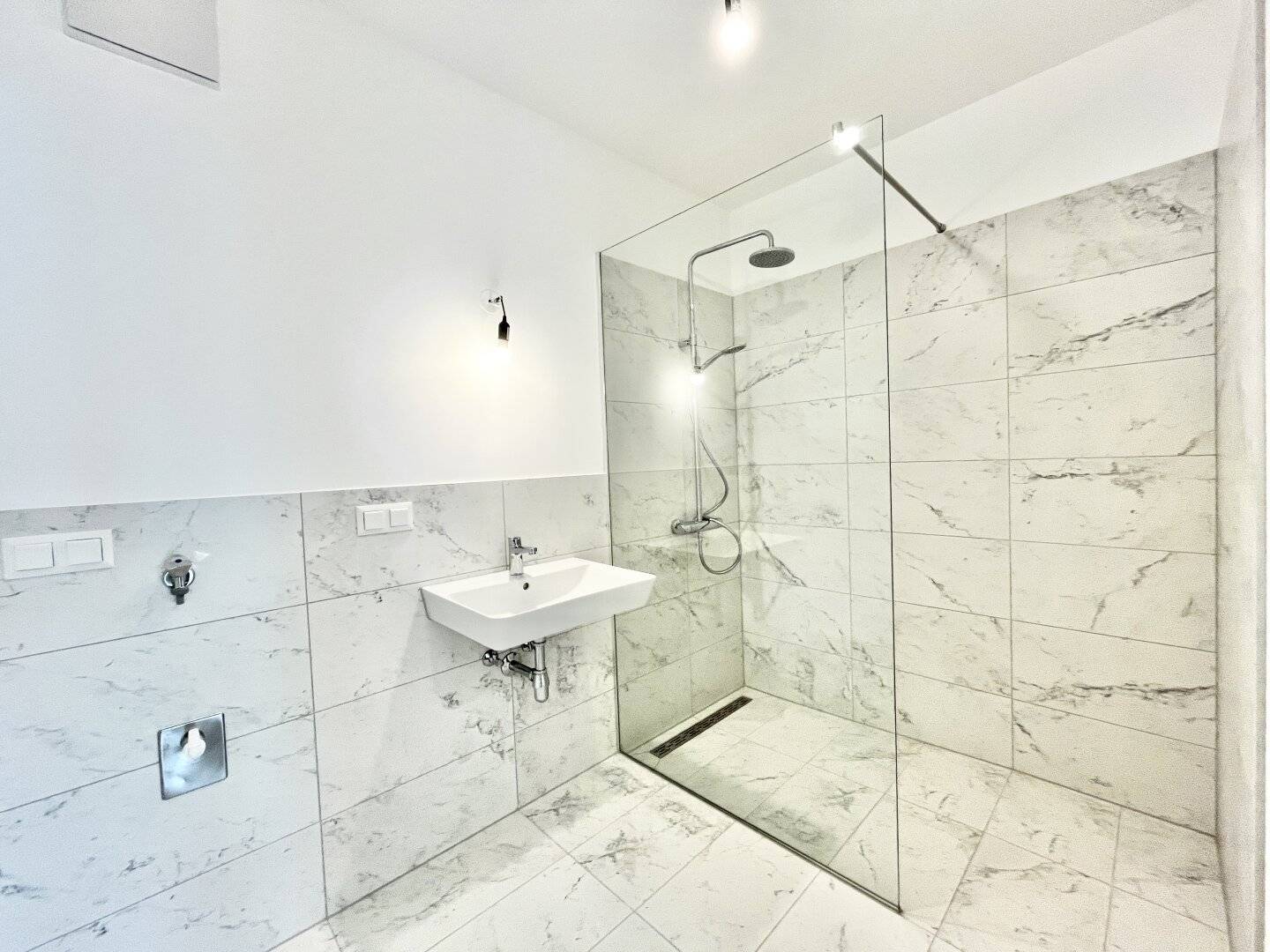 BASLER GASSE 2 ROOM SECOND OCCUPANCY APARTMENTS