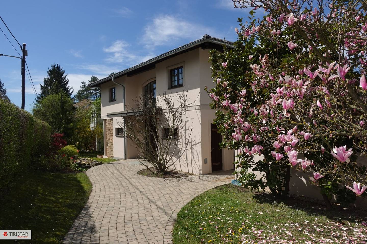 Luxuriöse Villa in Top-Lage mit großem Garten und hochwertiger Ausstattung, ein Traumhaus in Wien