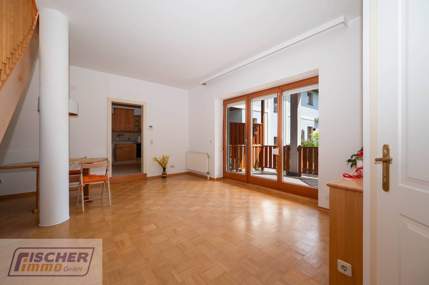 4 Zimmer - Maisonette Wohnung in kleinem Wohnhaus