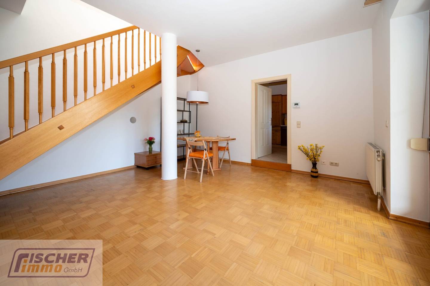 4 Zimmer - Maisonette Wohnung in kleinem Wohnhaus