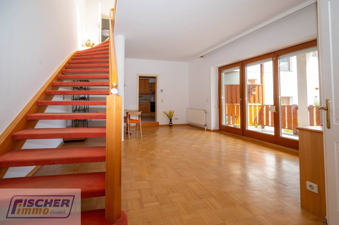 4 Zimmer - Maisonette Wohnung in kleinem Wohnhaus