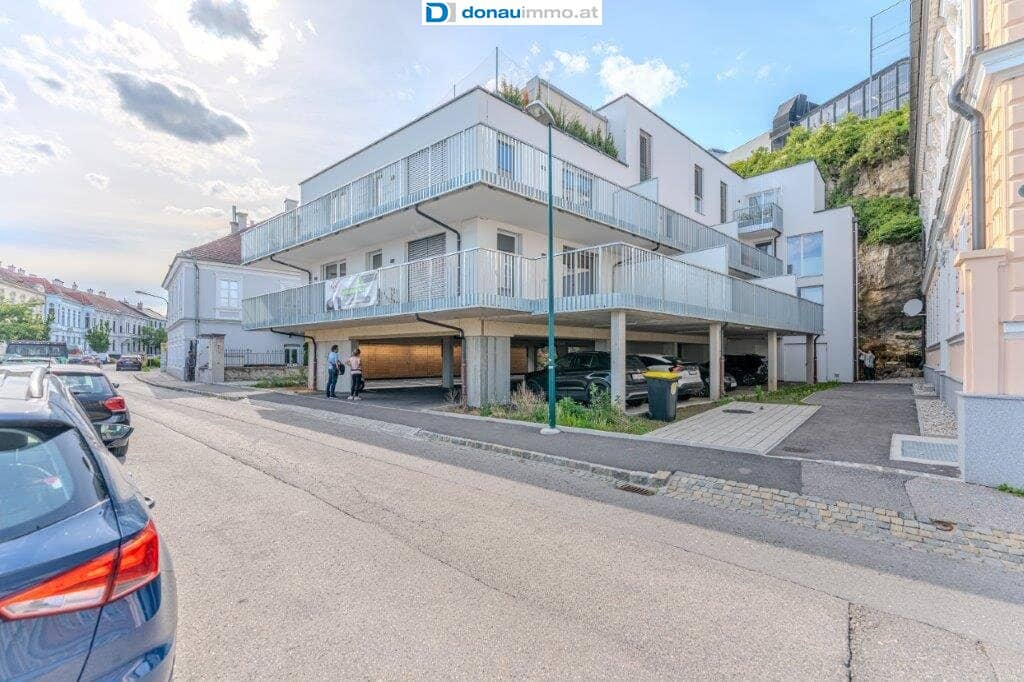 FÜR ANLEGER.. Moderne komplett neue 2-Zimmer-Stadtwohnung mit großem Balkon zum Wohlfühlen - NB Top 5