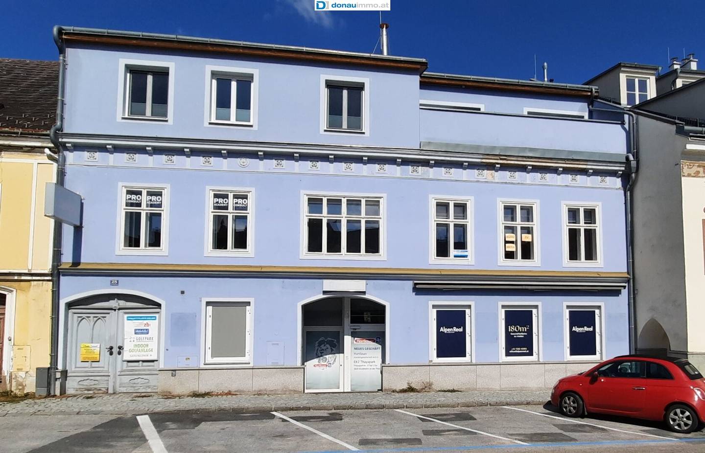 Office or practice room with good atmosphere at the main square in Waidhofen an der Thaya for rent