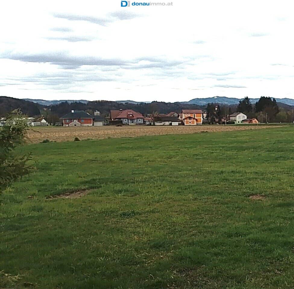 Zentral liegendes, ebenes, sonniges Grundstück in Gleinstätten