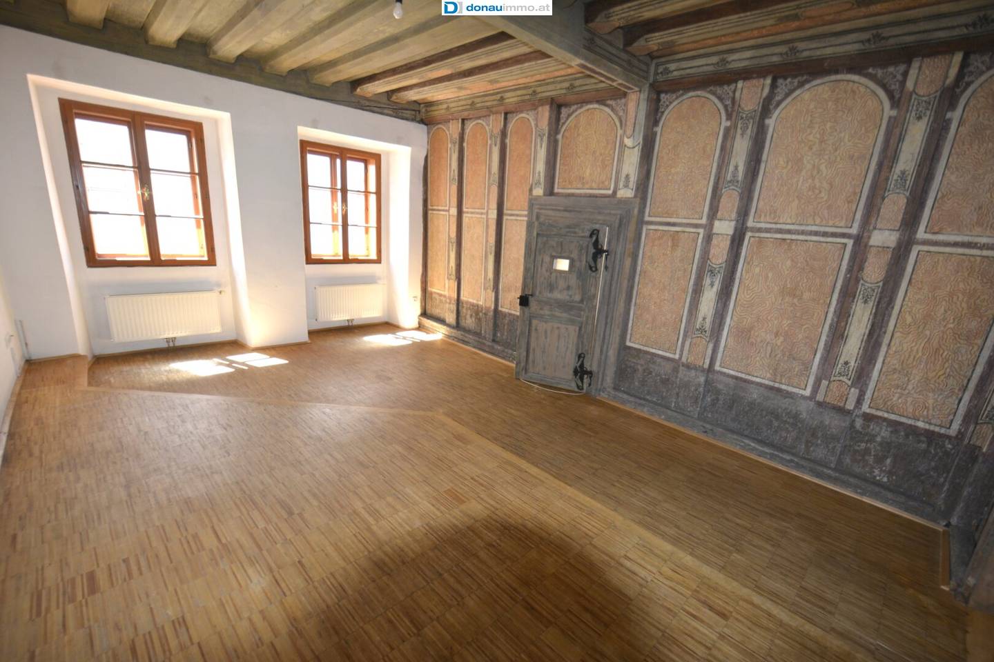 Renditeobjekt: Zinshaus in bester Lage von Krems mit 7 Zimmern und hochwertiger Ausstattung für nur 599.000,00 €!