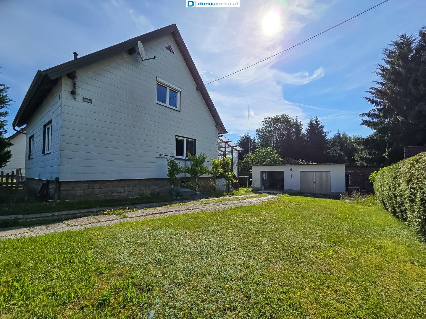 Familienhaus in ruhiger Lage mit Garten und eigenem Waldparadies