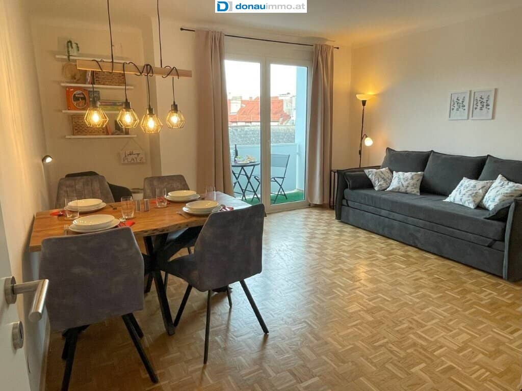 Helle 2-Zi-Wohnung mit Balkon direkt im Zentrum von Krems