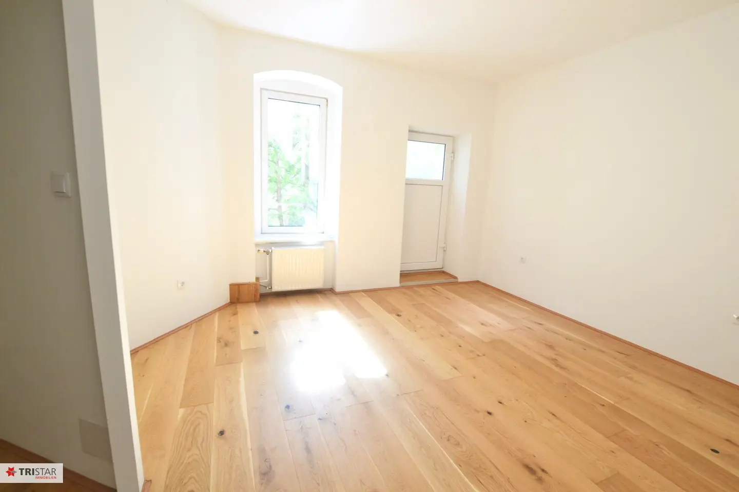 Moderne top Wohnung in 1140 Wien, top Ausstattung, WG-geeignet, Nähe U3