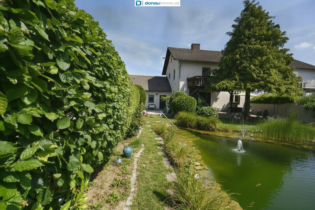 Geschmackvoll modernisiertes 4-Zimmer-Haus in Rohrendorf mit Schwimmteich und Garage samt Carport
