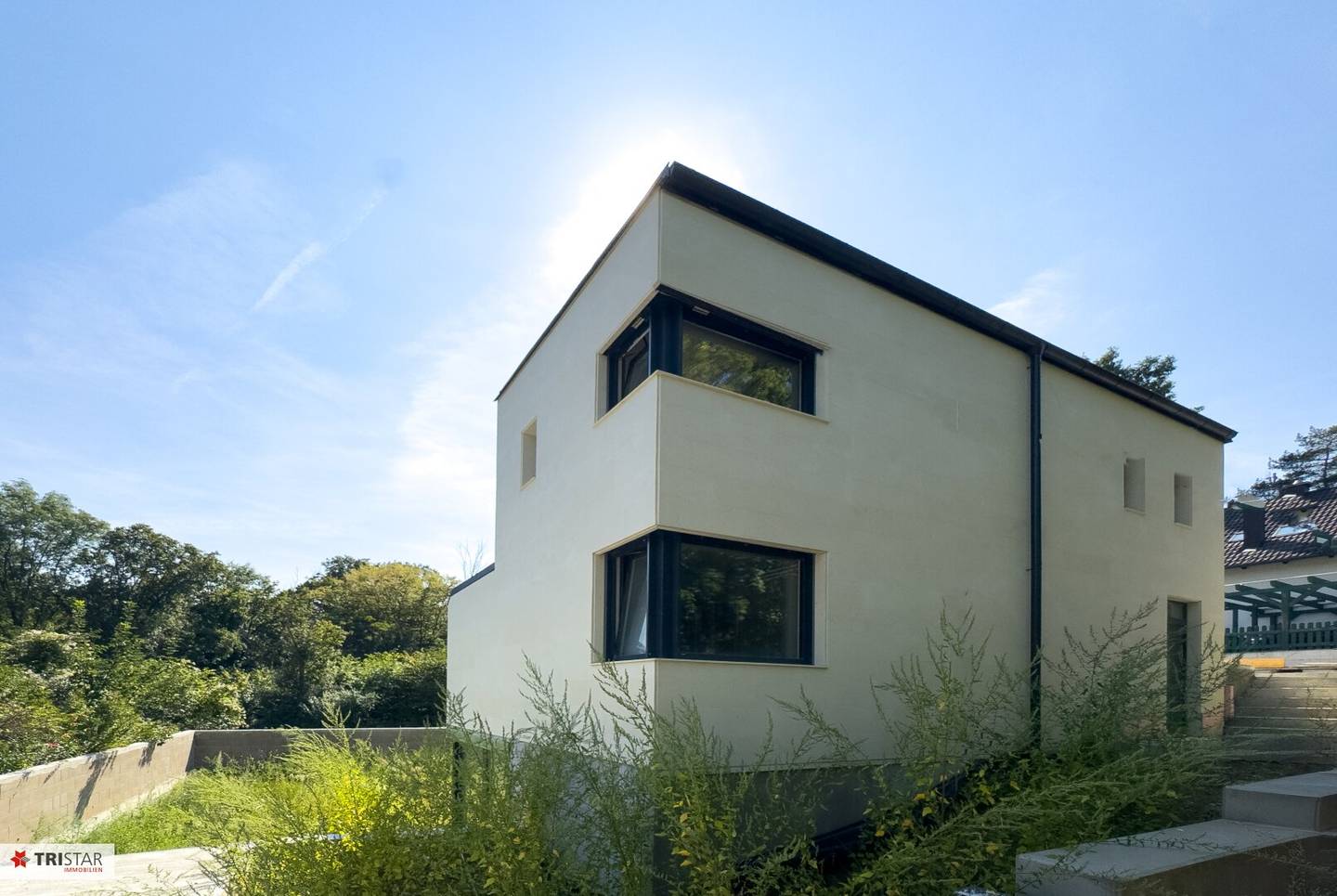 Architektur trifft Natur – Stilvolle Stadtvilla am Waldrand!