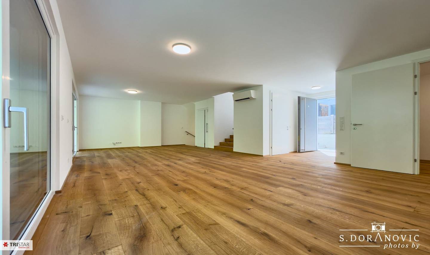 For sale: Exclusive semi detached house with elevator, cellar, garden &amp; terraces in 2372 Gießhübl – New build 2022, ready to move in immediately!