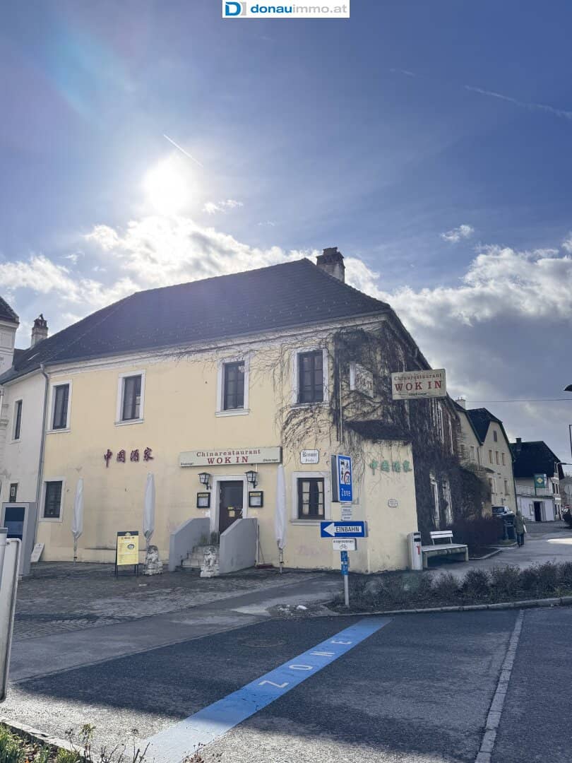Zinshaus mit Ausbaupotential in perfekter Lage in Melk!