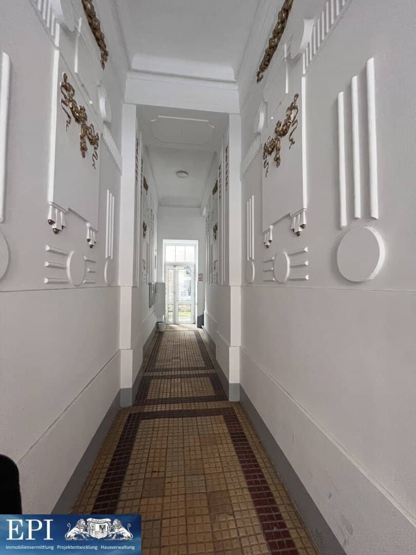 2 Zimmerwohnung in der Hegergasse, komplett sanierungsbedürftig steht ab sofort zum Verkauf