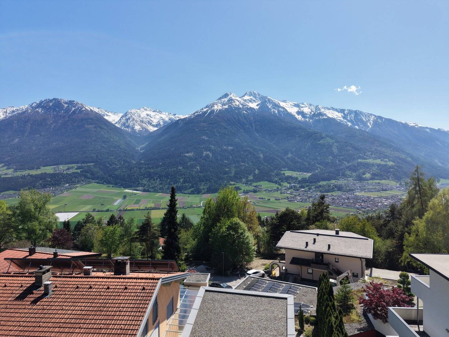 Doppelhaushälfte mit beeindruckendem Ausblick oberhalb von Telfs