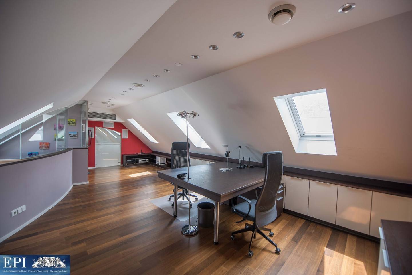 Exclusive penthouse apartment in prime location  Stunning terrace with view of the Stephansdom