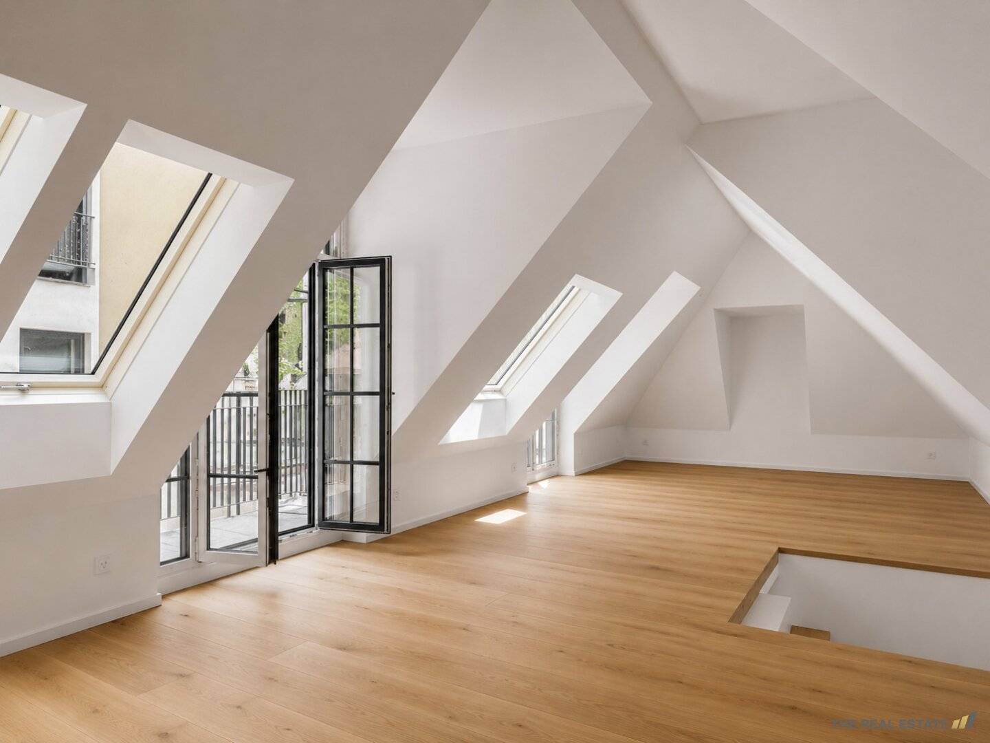 PARK LIFE – Stylish living in the comprehensively renovated historic building in the 18th district