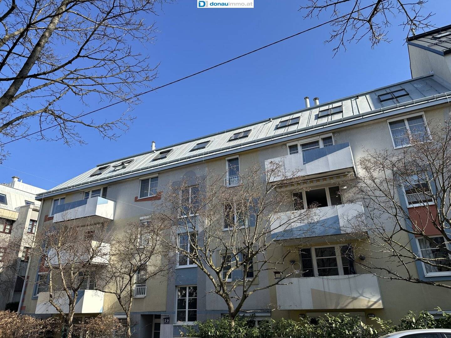 1230 Vienna Spacious apartment with balcony and garage on the border to Perchtoldsdorf