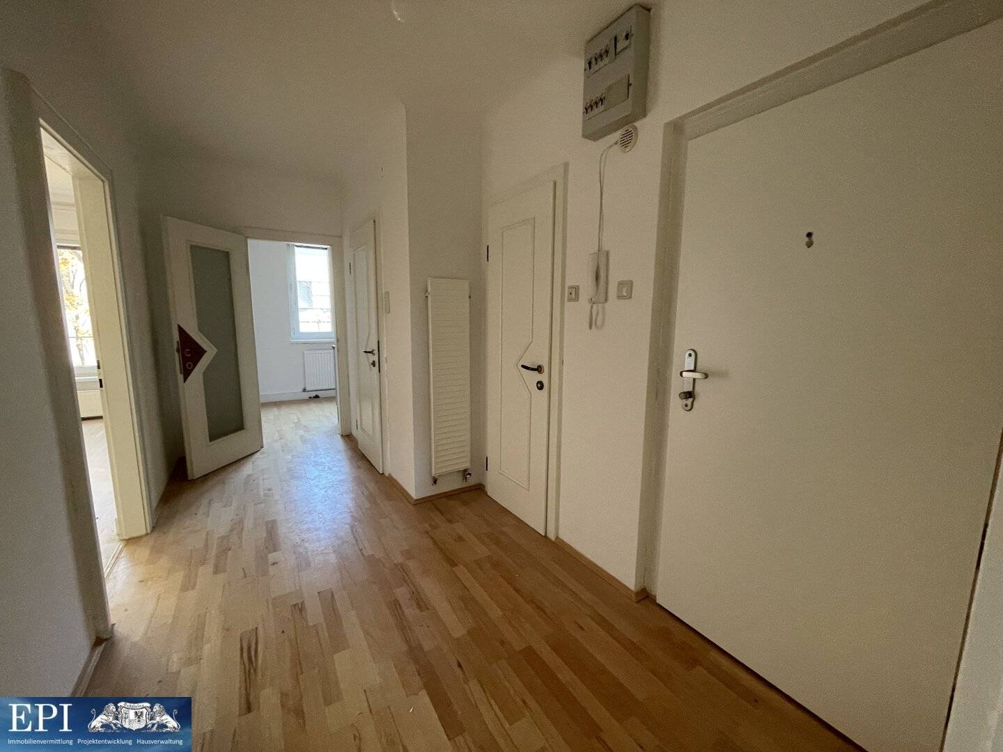 Well laid out 3-room apartment in the west of Vienna at the foot of the Vienna Woods