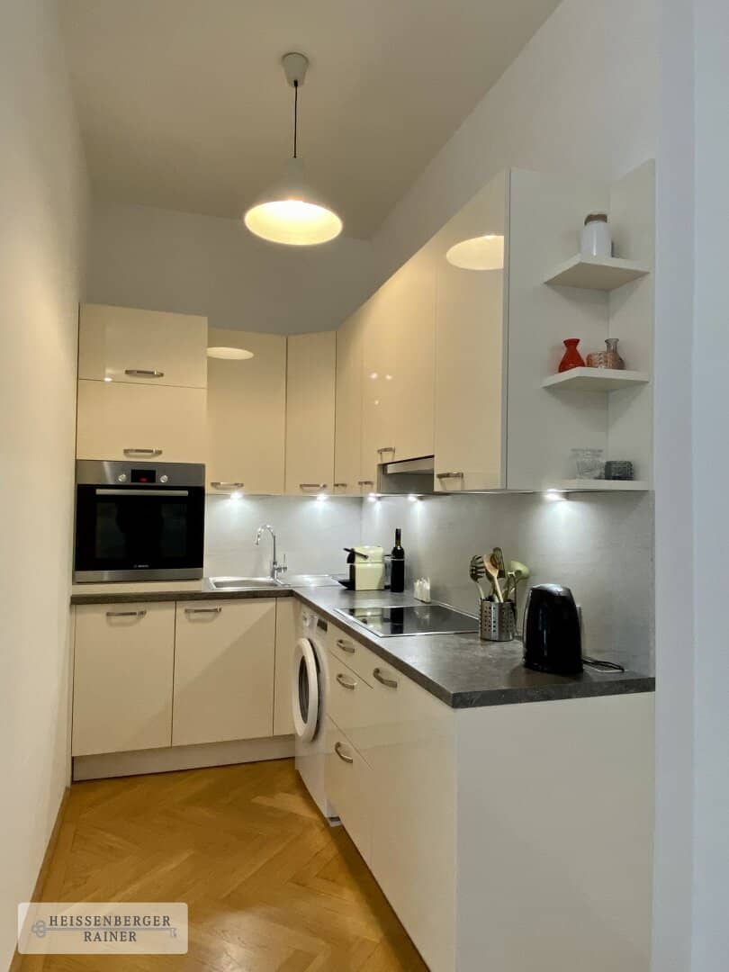 FULLY FURNISHED &amp; ALL INCLUSIVE /// 3-6 MONTHS RENTALS /// NASCHMARKT, MOTTO, KETTENBRÜCKENGASSE