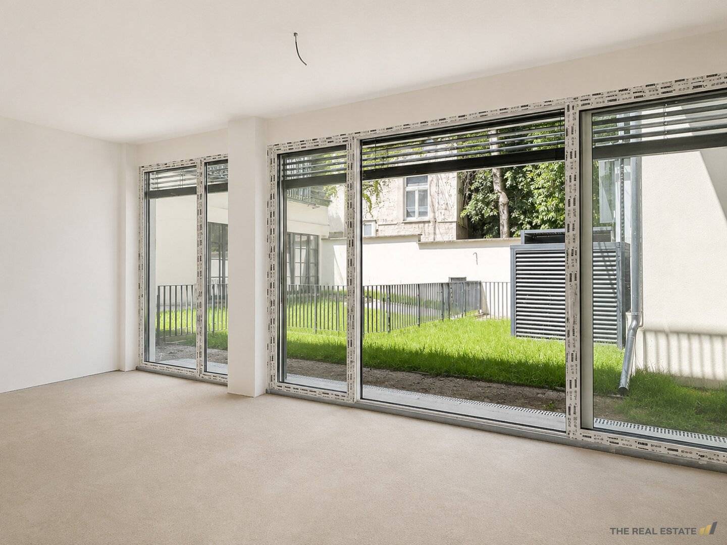 PARK LIFE – Stylish living in the comprehensively renovated historic building in the 18th district