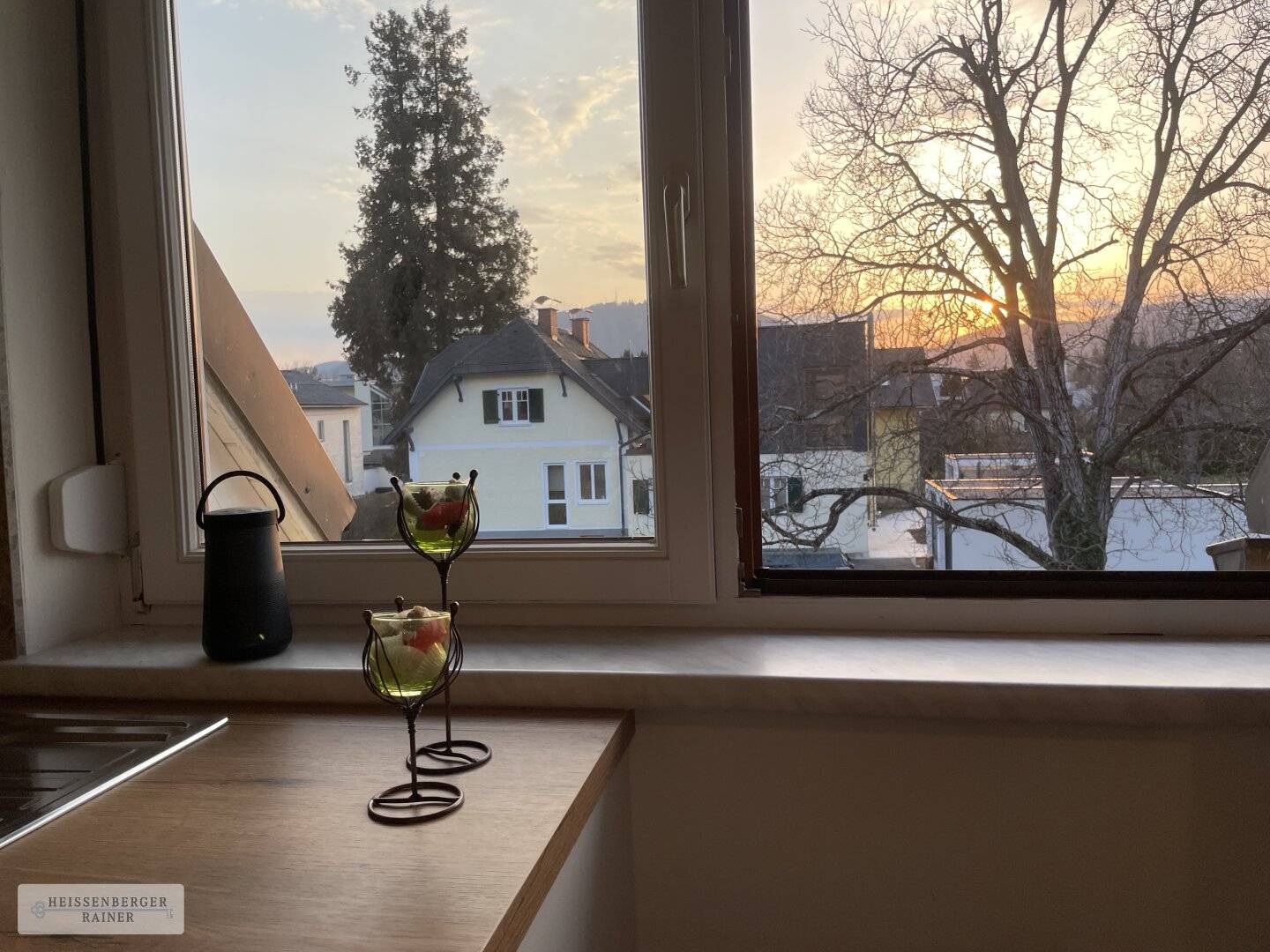Andritz | Self-contained apartment with green view and communal garden