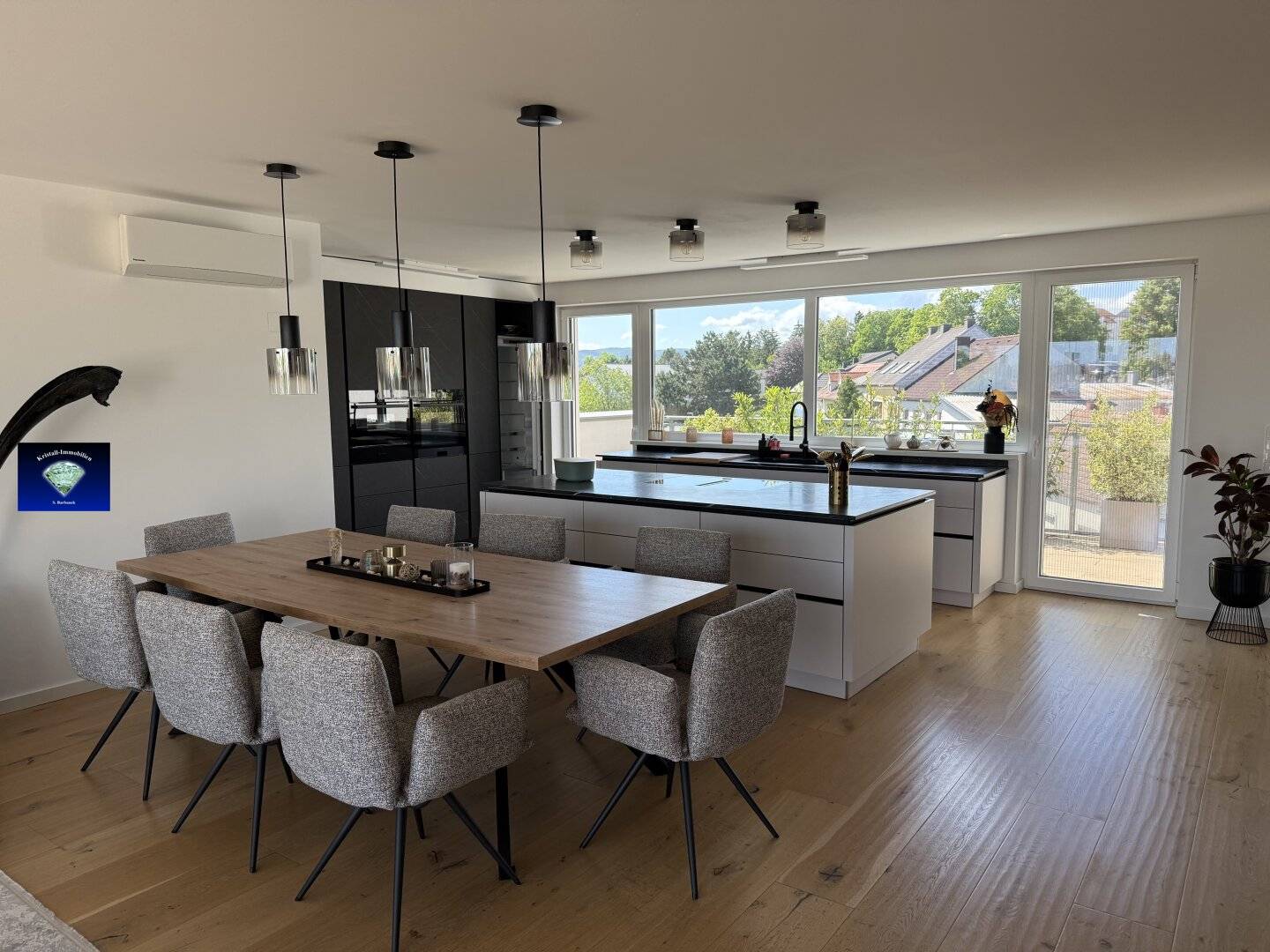 Über den Dächern von Mattersburg ein Traum von einer Penthouse Wohnung die alle Herzen höher schlagen lässt-13217