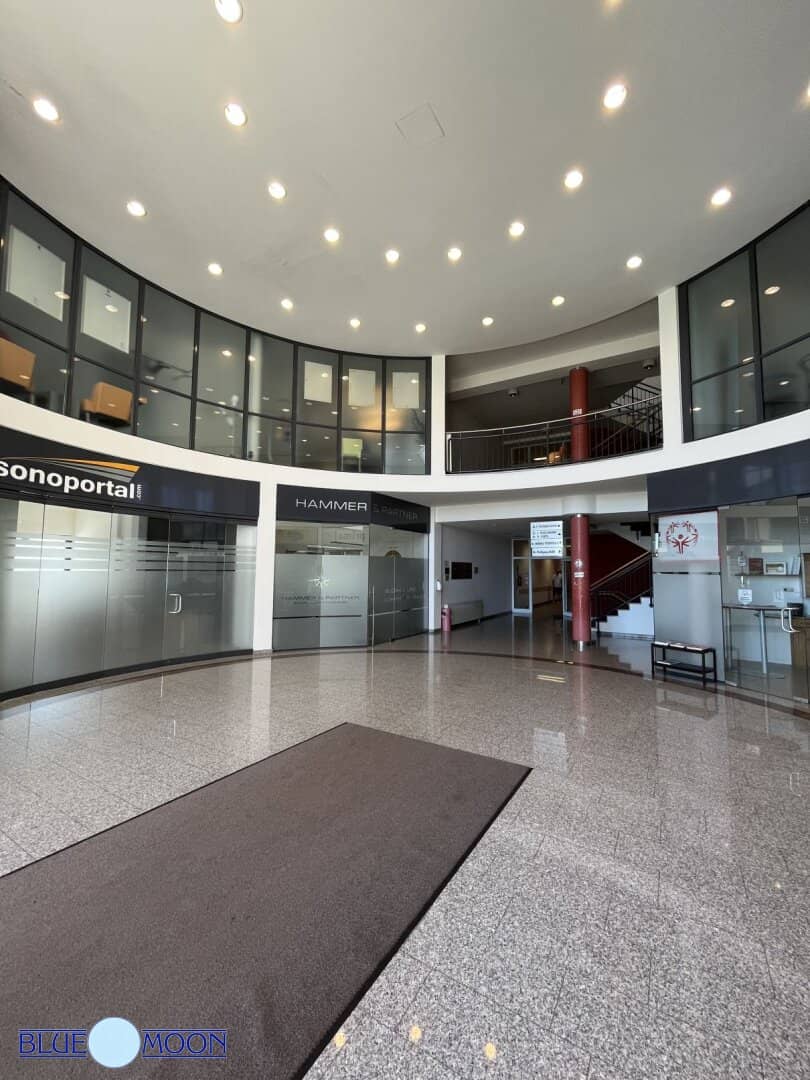 7400 Oberwart, Büro oder Ordination, 3 Räume, 70m², Top Frequenzlage im Gesundheitszentrum, KFZ Stellplatz inkludiert, Miete € 799,--
