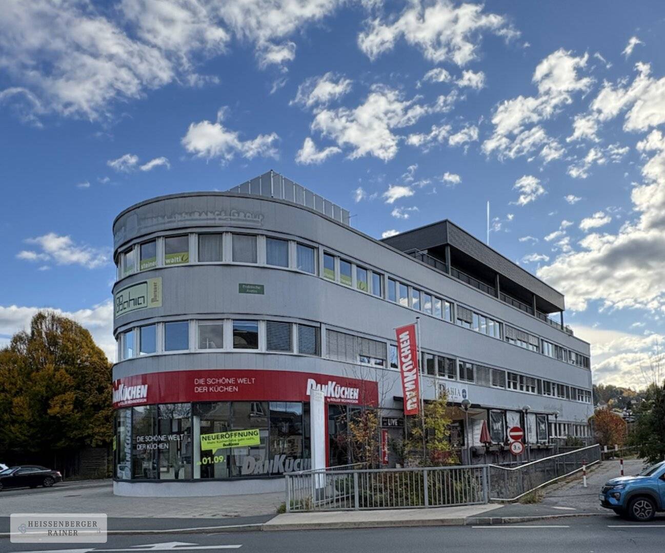 Office space up to 680 m² on two floors | Base rent net € 13 / m² | near Andritzer Hauptplatz