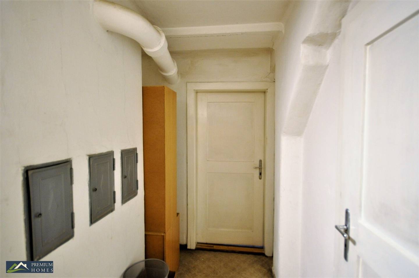 Wörgl - Eigentumswohnung/Garcionerre im Dachgeschoss zum Sanieren