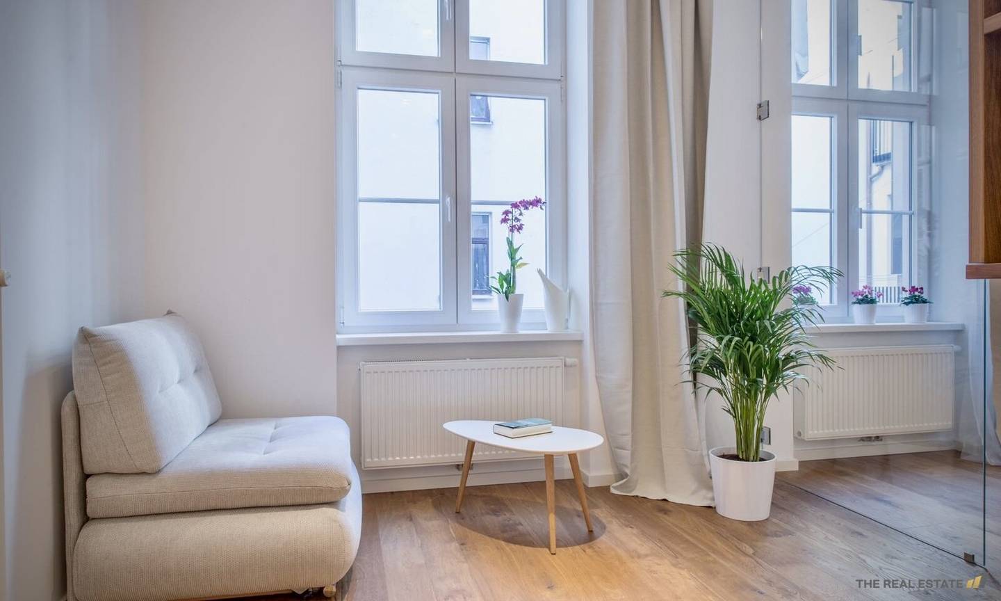 Old building apartment near the center