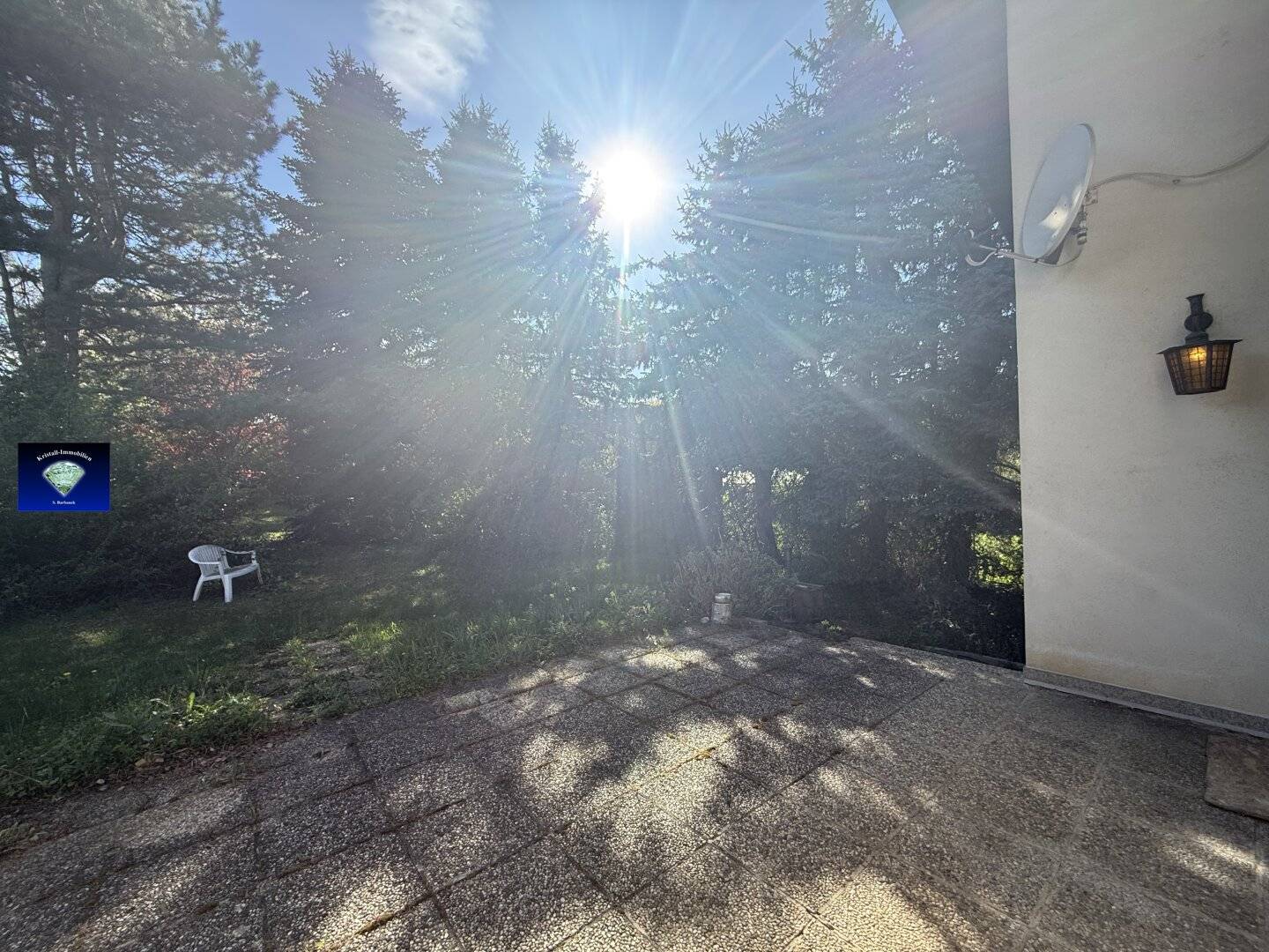 Toller geräumiger Bungalow mit traumhaften Grundstück-31197