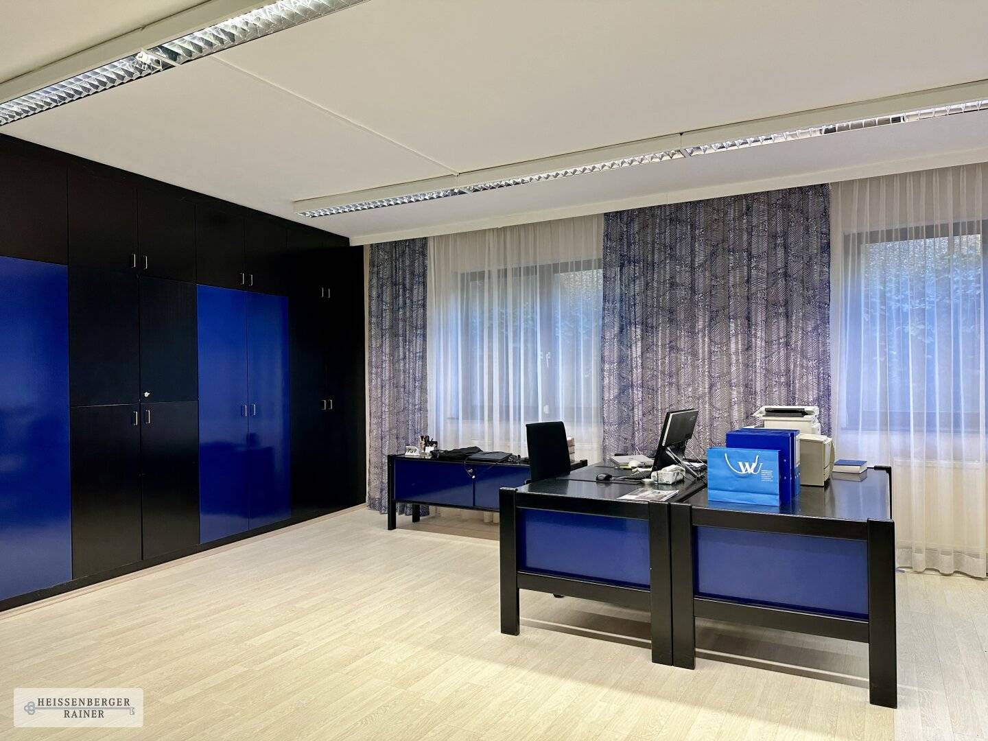 FLEXIBLE AND EFFICIENT /// NEW BUILD OFFICE /// DORNBACH, NEUWALDEGG