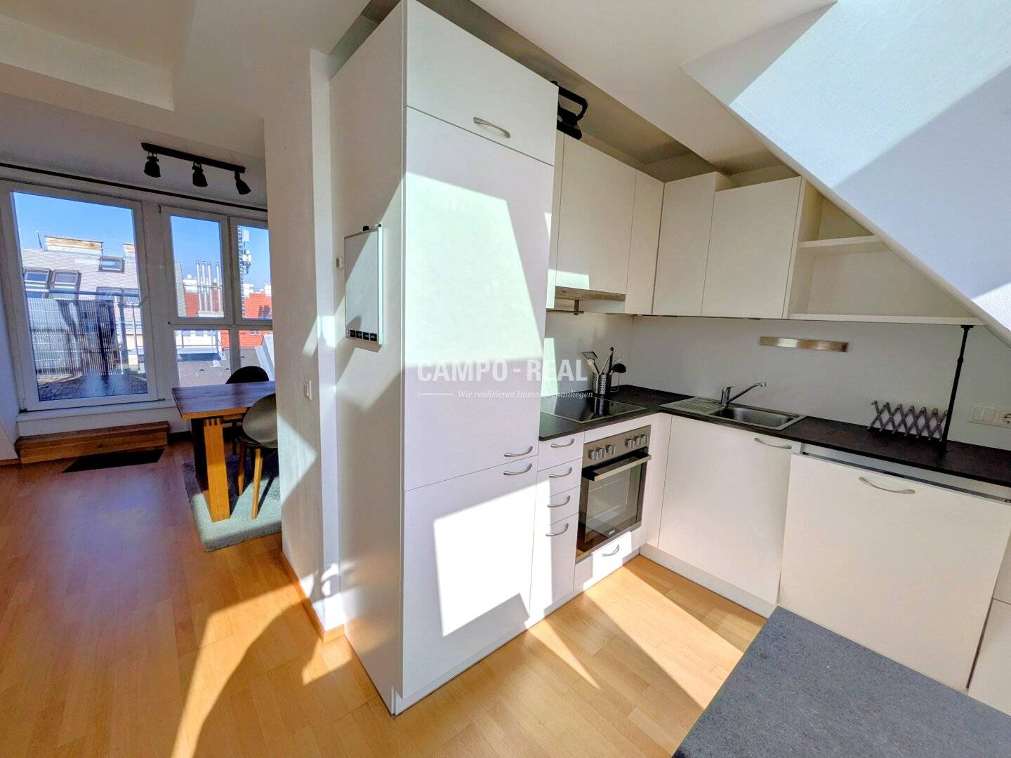 CAMPO-PREISANPASSUNG: Stilvolle 4-Zimmer-Terrassenwohnung