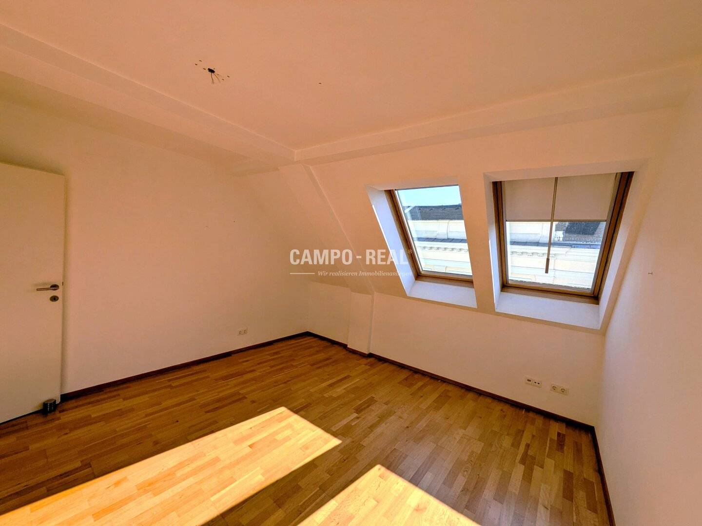 CAMPO-PREISANPASSUNG: Stilvolle 4-Zimmer-Terrassenwohnung