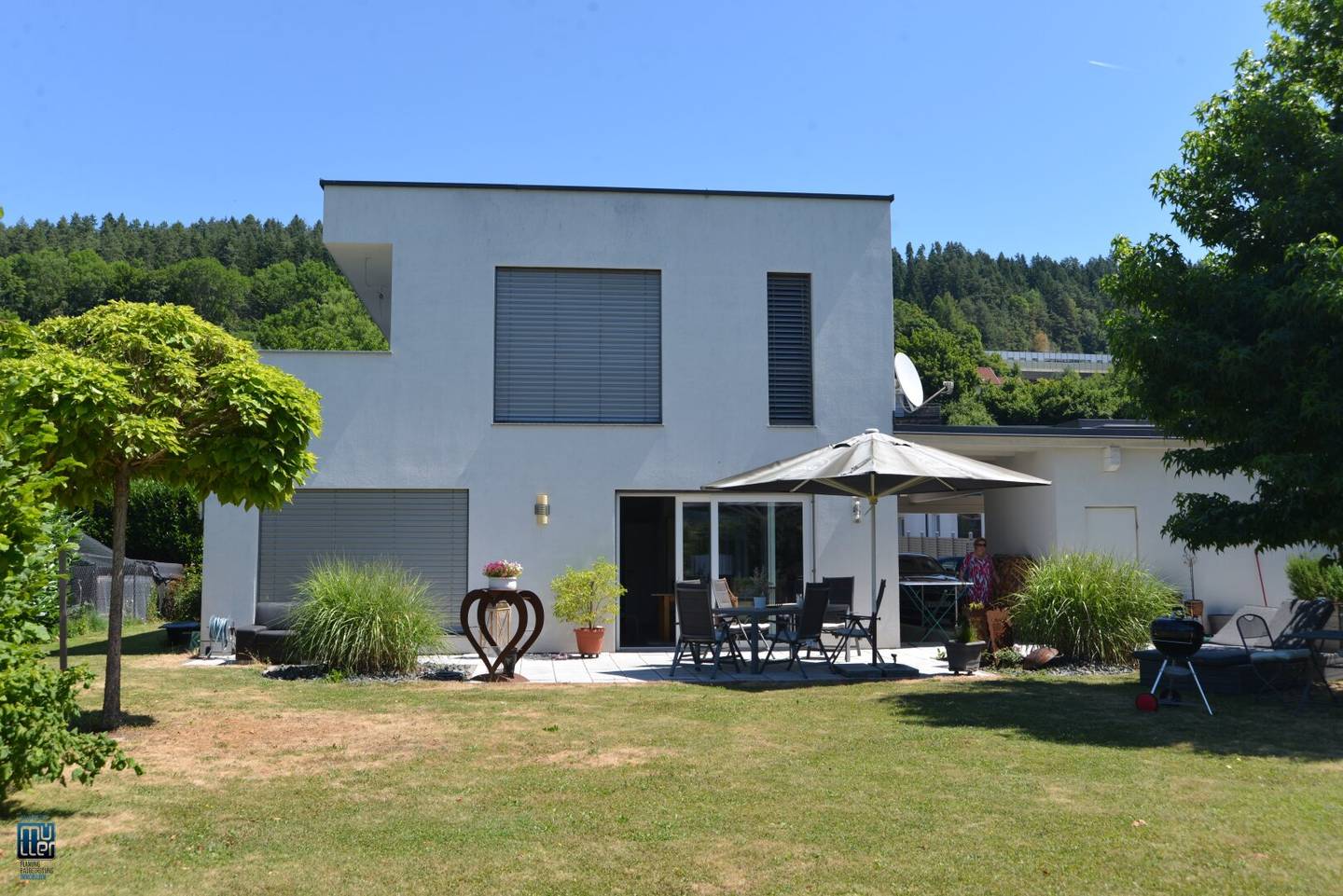 DEIN neues Zuhause am Wörthersee: Gemütliches Einfamlienhaus mit Doppelcarport in schöner Wohngegend