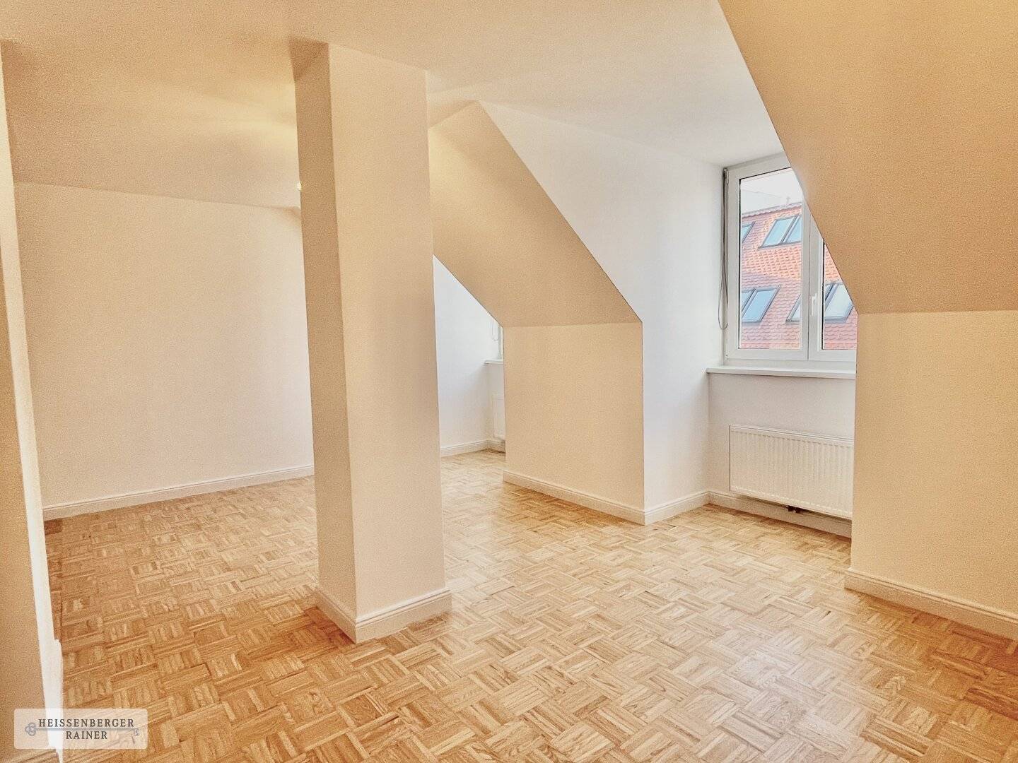 Friendly 4-room apartment, freshly renovated, trend district Lend, communal garden