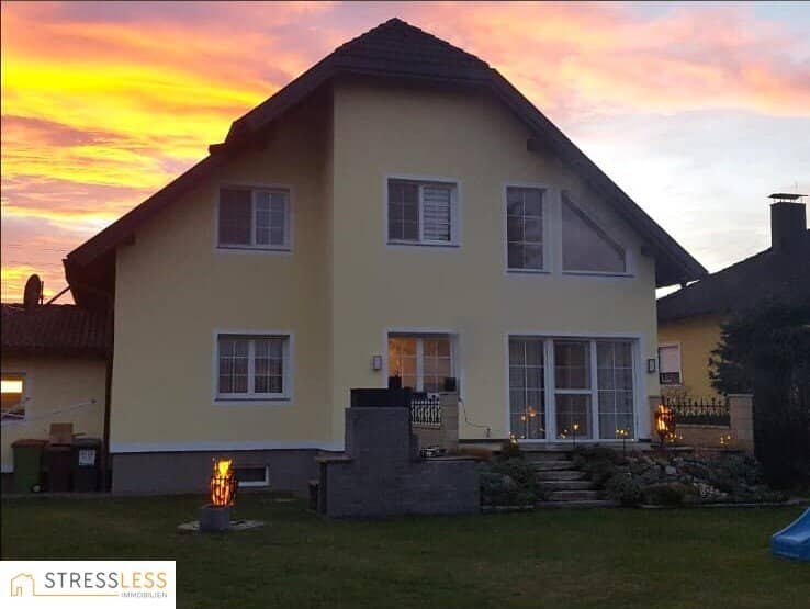 PROVISIONSFREI !      Diesen Sommer bereits im eigenen Haus mit eigenem Pool und Grillplatz genießen!    Urlaubsfeeling pur!