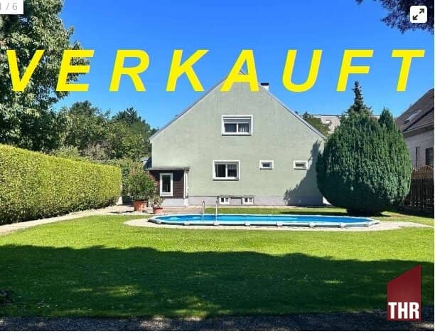 Single-family house possibly also for two families with 5 rooms and beautiful garden