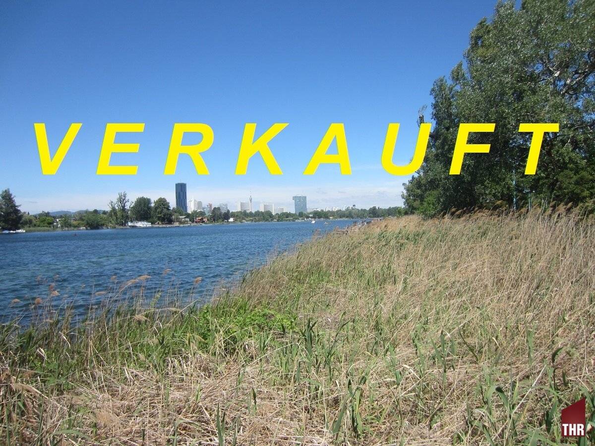 Einzigartiges Grundstück direkt an der Alten Donau Promenade am Wasser !