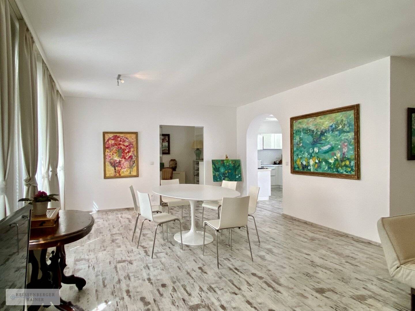 Vintner's house with private atrium garden /// privacy, tradition &amp; significant expansion potential