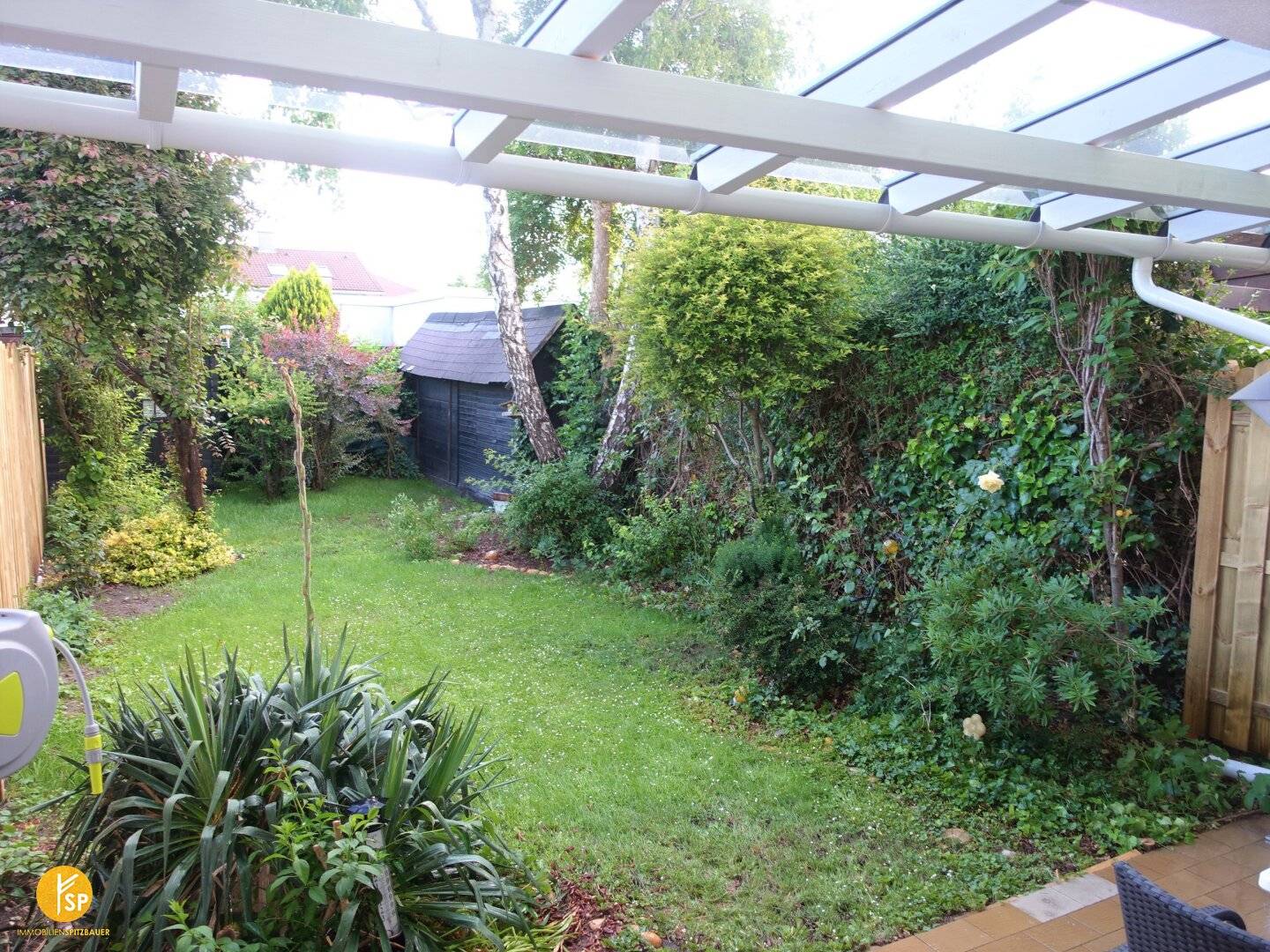 FROM OCTOBER WARM RENT!!! Charming terraced house, second occupancy freshly renovated, atrium, air conditioning