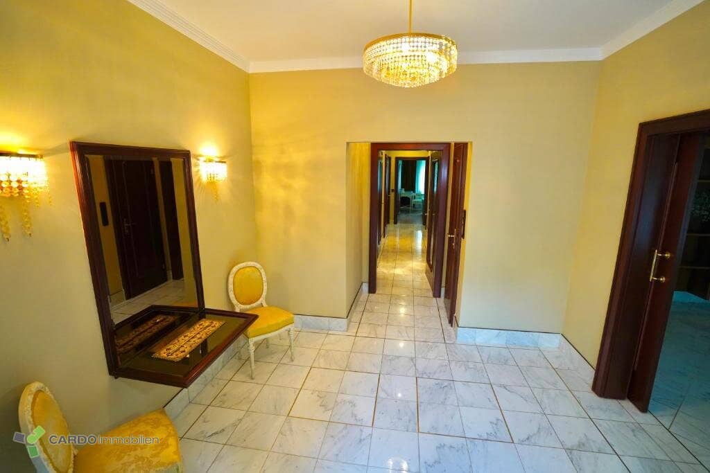 Residential or Building-Permitted Plot for approx. 615.15 m² Living Area, approx. 91.48 m² Terraces, 13 Garage Spaces