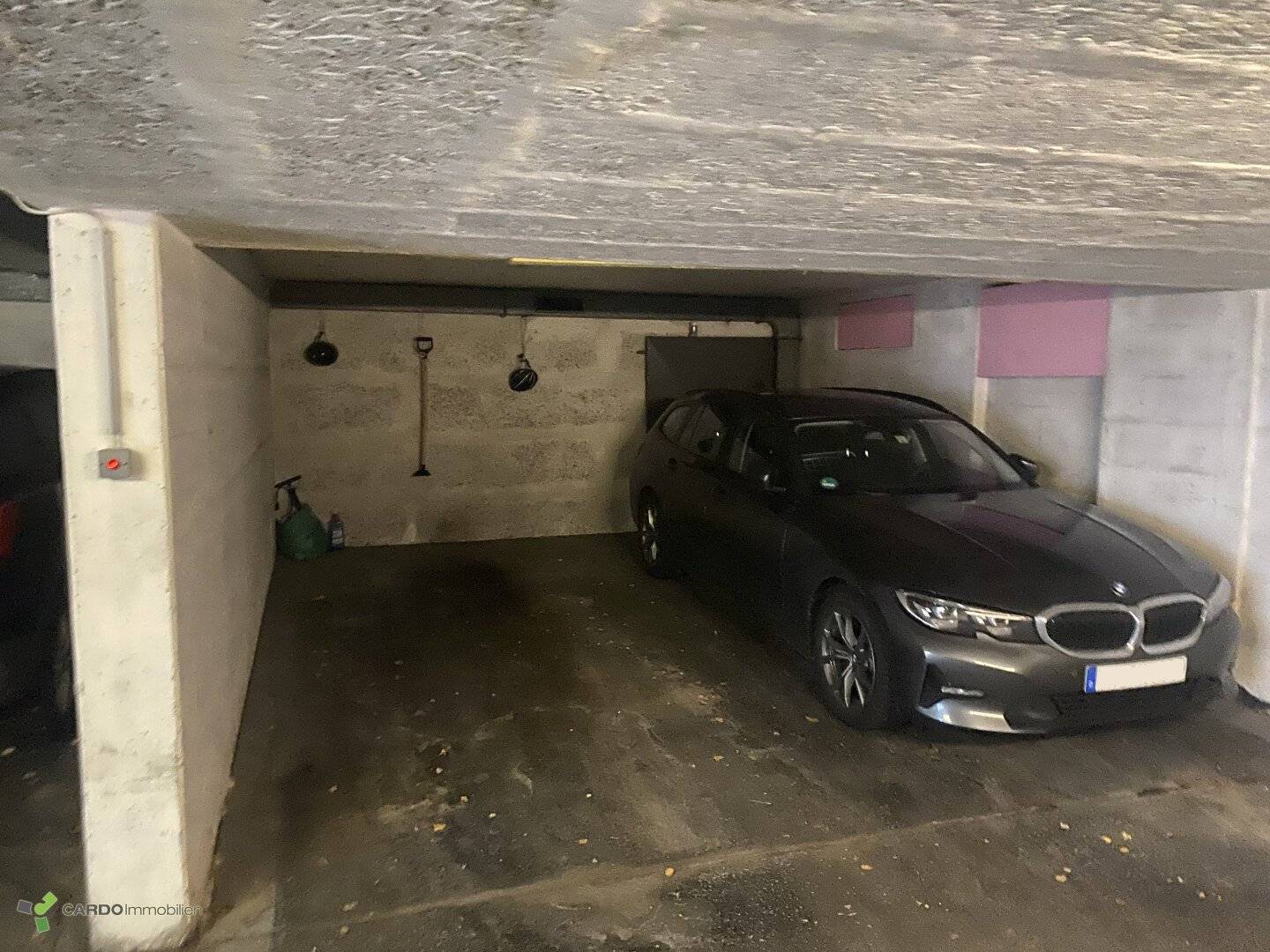 Garagenplatz Obkirchergasse