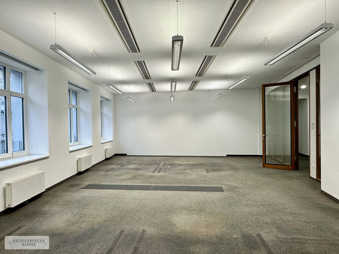International, Representative and Highly Flexible High-End Offices at Fleischmarkt