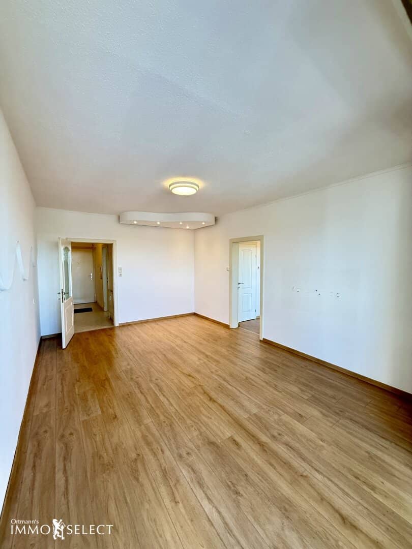 Living space with panoramic view – two-room owner-occupied apartment with loggia in St. Pölten