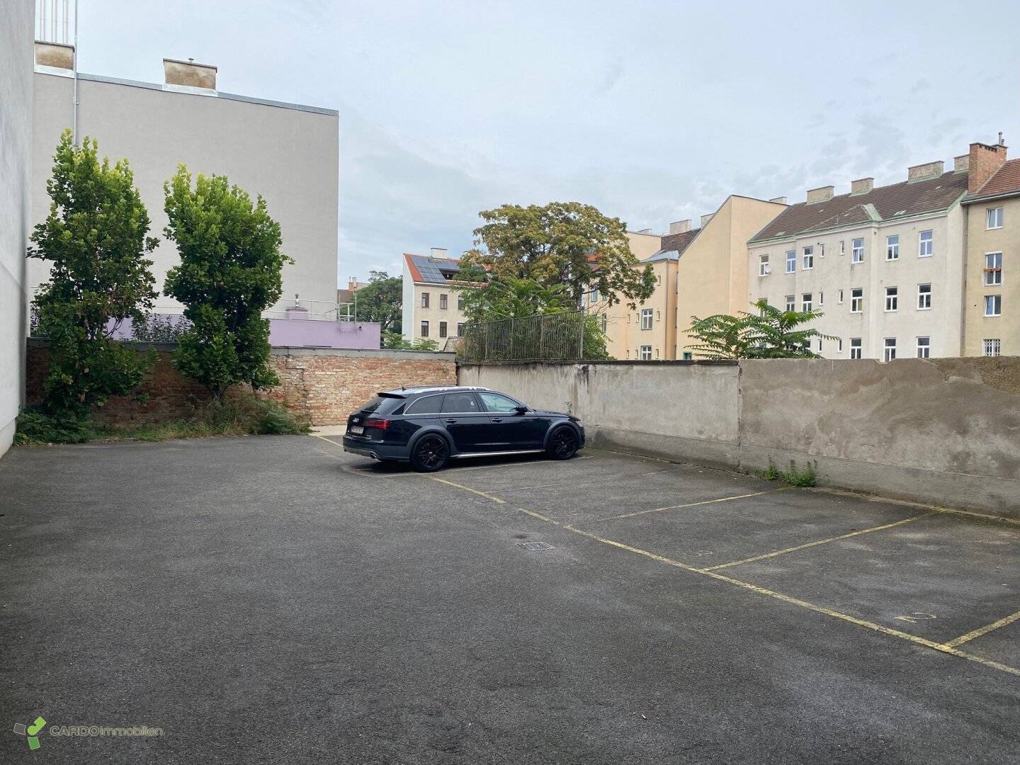 Parking space Ottakringer Straße