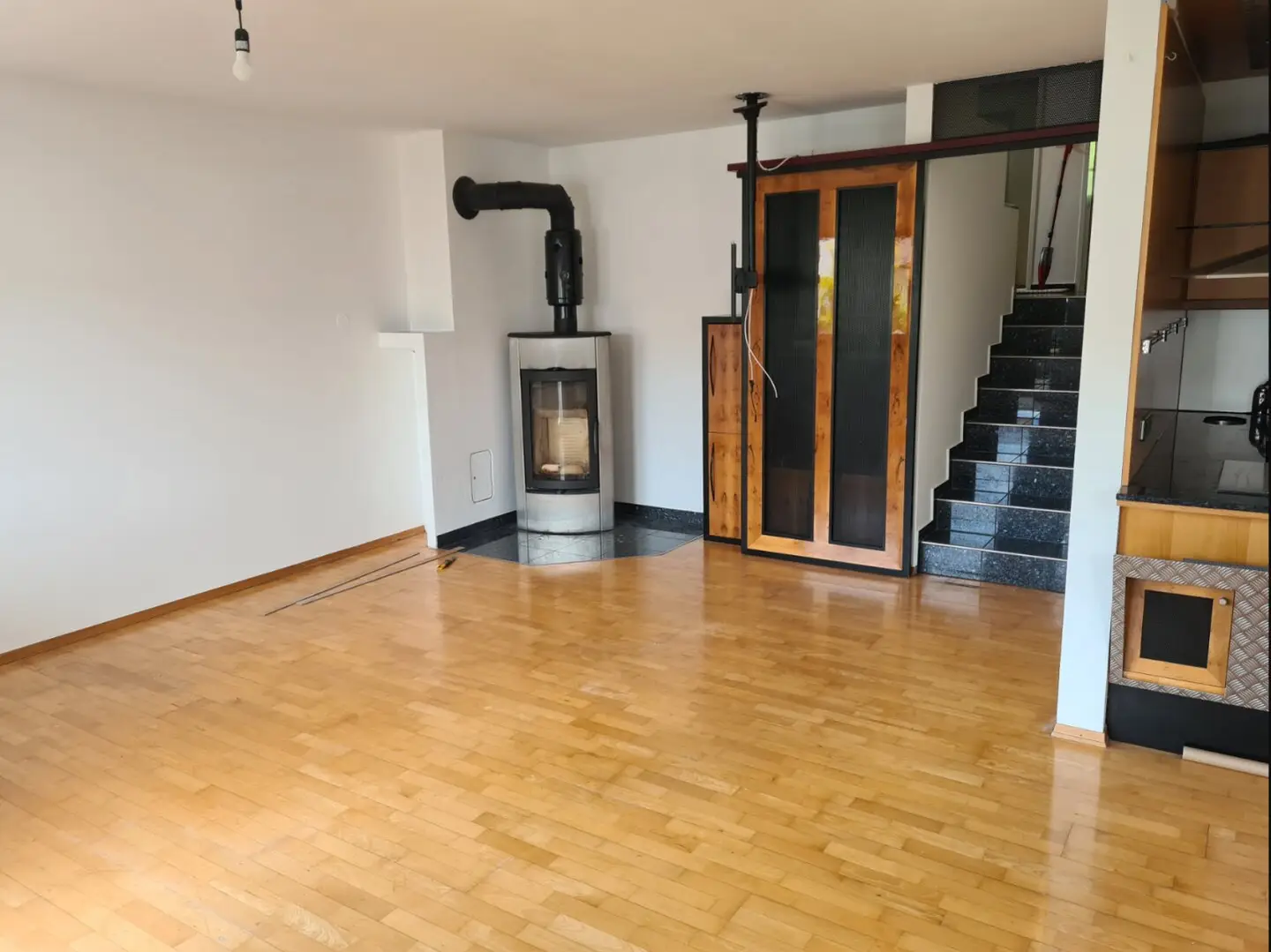 Elegant 3-room apartment Mils