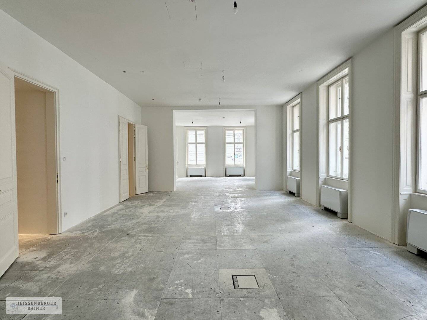 ERSTBEZUG, REPRÄSENTATIV &amp; FLEXIBEL /// EINE GANZE ETAGE IN BESTER LAGE /// RATHAUS, UNIVERSITÄT WIEN