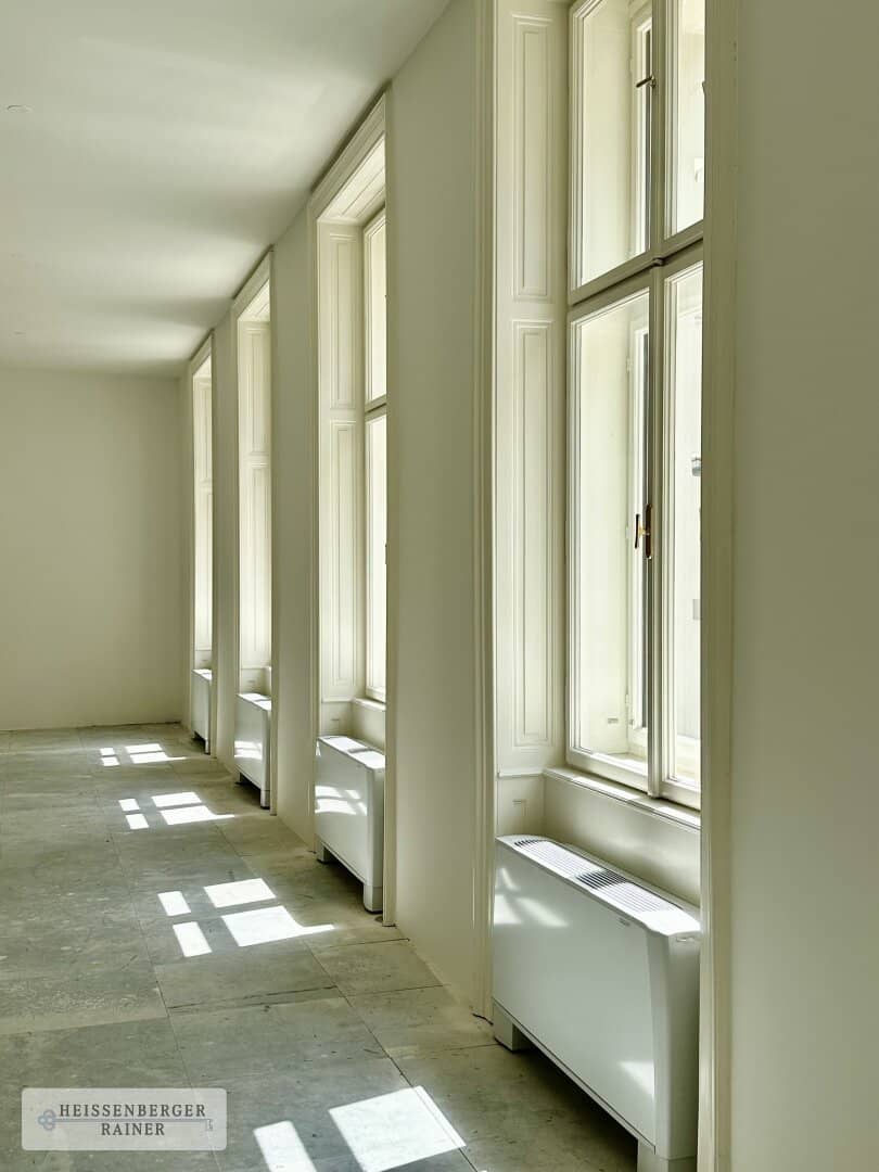 ERSTBEZUG, REPRÄSENTATIV &amp; FLEXIBEL /// EINE GANZE ETAGE IN BESTER LAGE /// RATHAUS, UNIVERSITÄT WIEN
