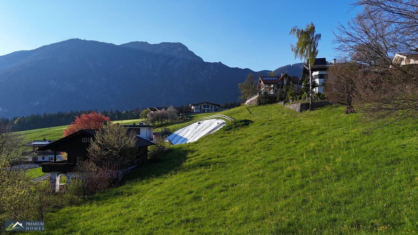 Breitenbach am Inn - Kleinsöll - Baugrundstück 799,00 m² mit Berg-, Fern- &amp; Grünblick - Fläche noch veränderbar!